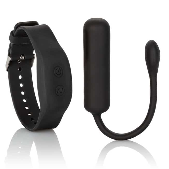 Вибропуля с ДУ с помощью браслета California Exotic Novelties Wristband Remote Petite Bullet
Вибропуля с ДУ с помощью браслета California Exotic Novelties Wristband Remote Petite Bullet