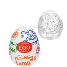 Мастурбатор Tenga Egg Keith Haring Street, белый Мастурбатор Tenga Egg Keith Haring Street, белый