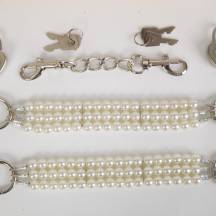 Наручники жемчужные 4sexdream, белые. Нет в наличии Наручники жемчужные 4sexdream, белые