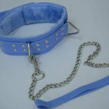 Ошейник виниловый голубой с мехом. Нет в наличии Ошейник виниловый голубой с мехом