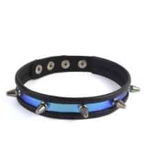 Броский ошейник из черной кожи с неоновыми вставками и шипами SITABELLA