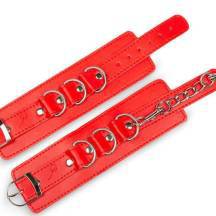 Наручники с кольцами и заклепками Пикантные штучки, красные