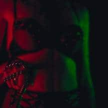 9 пикантных идей для БДСМ на расстоянии