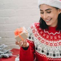 Секс-игрушки в подарок: правила выбора