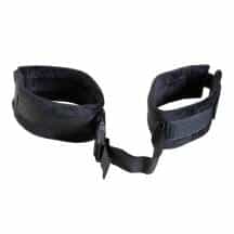 Наручники-оковы мягкие Toyfa Theatre, черные. Нет в наличии Наручники-оковы мягкие Toyfa Theatre, черные