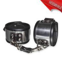 Наручники с декоративной отделкой имитирующей металл SITABELLA