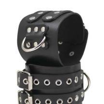 Наручники с заклепками и двумя ремешками Подиум без подкладки, черные. Нет в наличии Наручники с заклепками и двумя ремешками Подиум без подкладки, черные