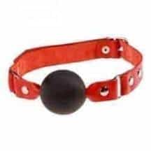 Кляп с красным ремешком