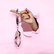 Добровольное несогласие: Как играть в “изнасилование” безопасно для себя и партнера