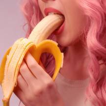 Как быстро довести мужчину до оргазма минетом?