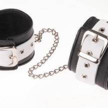 Оковы №2 черно-белые. Нет в наличии Оковы №2 черно-белые