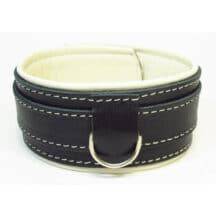 Ошейник со светлым подкладом. Нет в наличии Ошейник со светлым подкладом