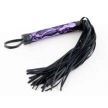 Флоггер Marcus с кружевной ручкой, пурпурный. Нет в наличии Флоггер Marcus с кружевной ручкой, пурпурный