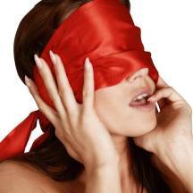 Широкая повязка на глазаBad Kitty Bondage Scarf, красный . Нет в наличии Широкая повязка на глазаBad Kitty Bondage Scarf, красный