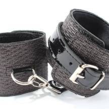 Наручники из натуральной кожи с тиснением 51027ars