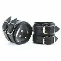 Наножники BDSM Арсенал с двумя ремешками, черные