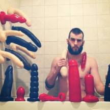 Анальный фистинг для мужчин. Большие игрушки