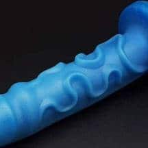 Как использовать дилдо на присоске? 5 полезных советов