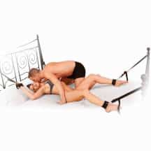 Набор для фиксации на кровать Pipedream Cuff & Tether Set, черный. Нет в наличии Набор для фиксации на кровать Pipedream Cuff & Tether Set, черный