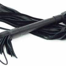 Кожаная плетка, черная