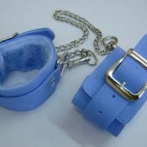 Оковы голубые с мехом винил. Нет в наличии Оковы голубые с мехом винил