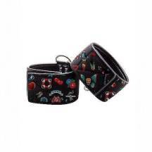 Наручники на цепочке Shots Old School Tattoo Style, черный