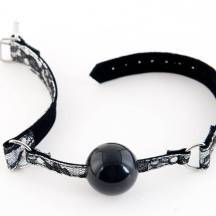 Кляп Marcus с Кружевным Ремешком серебристый