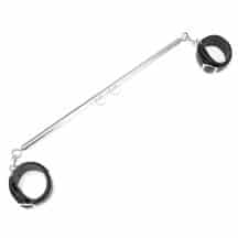 Регулируемая распорка со съемными оковами Lux Fetish, серебристая. Нет в наличии Регулируемая распорка со съемными оковами Lux Fetish, серебристая