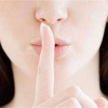 Мастурбация на работе. Простые, но увлекательные сценарии