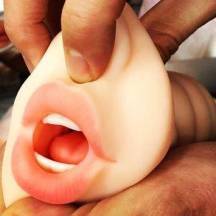 Мой первый мастурбатор