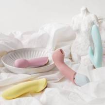 Набор Satisfyer Marvelous Four фантастический набор 4-в-1 для тех, кто еще не определился