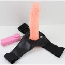 Страпон с вибрацией и мини вагиной 4sexdream. Нет в наличии Страпон с вибрацией и мини вагиной 4sexdream