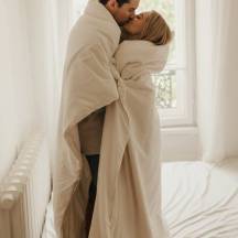 Как вернуть искру в интимную жизнь и сделать секс по-настоящему разнообразным