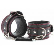 Наножники BDSM Арсенал с клепками и контрастной строчкой, черные. Нет в наличии Наножники BDSM Арсенал с клепками и контрастной строчкой, черные