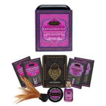 Набор KamaSutra для путешествий и романтических встреч Weekender Kit, малина. Нет в наличии Набор KamaSutra для путешествий и романтических встреч Weekender Kit, малина