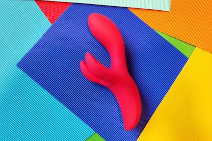 Вибратор-кролик с 4 моторами Woma Shakira