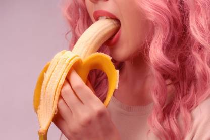 Как быстро довести мужчину до оргазма минетом?