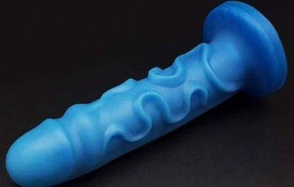 Как использовать дилдо на присоске? 5 полезных советов