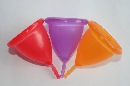 Зачем нужна менструальная чаша? Как ее применять?