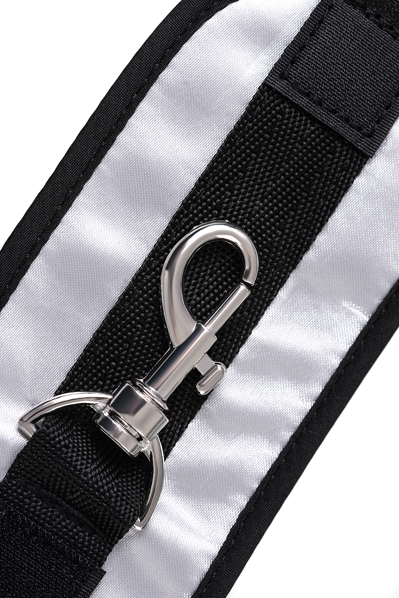Подвесные наручники на дверь Anonymo by Toyfа, черные с серебристым