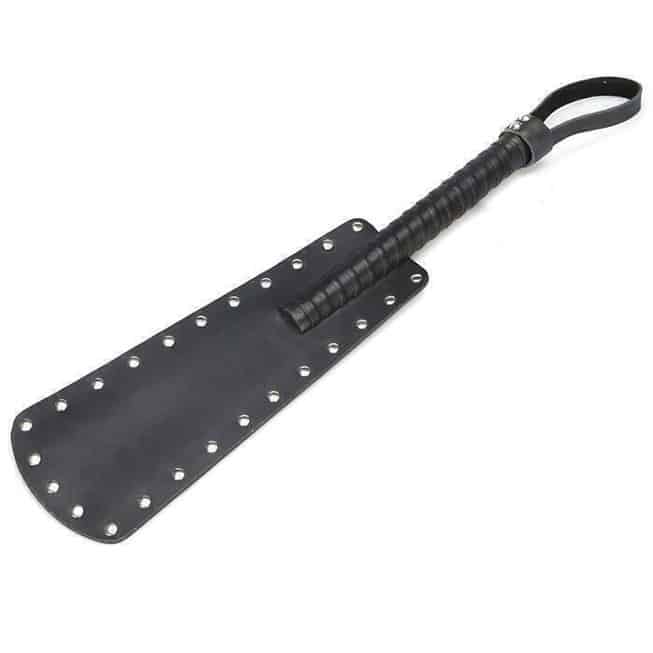 Пэддл Lux Fetish с металлическими клепками, чёрный