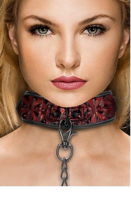 Широкий ошейник с поводком Shots Luxury Collar, красный от IntimShop