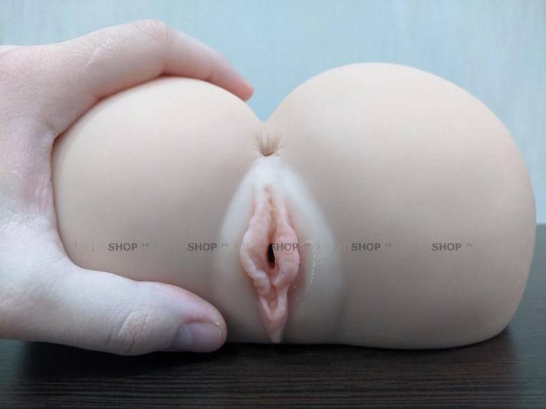 Мастурбатор-полуторс Real Booty, телесный RB001 - Real - Мега-мастурбаторы - Купить