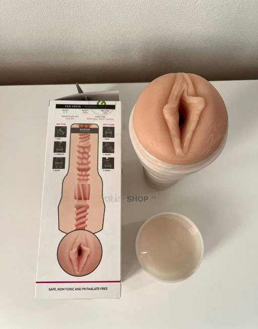 Мастурбатор Fleshlight Girls Elsa Jean Tasty, телесный FL810476011444 - Fleshlight - Fleshlight Girls - Купить