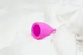Менструальная чаша Hot Planet Amphora M, розовая