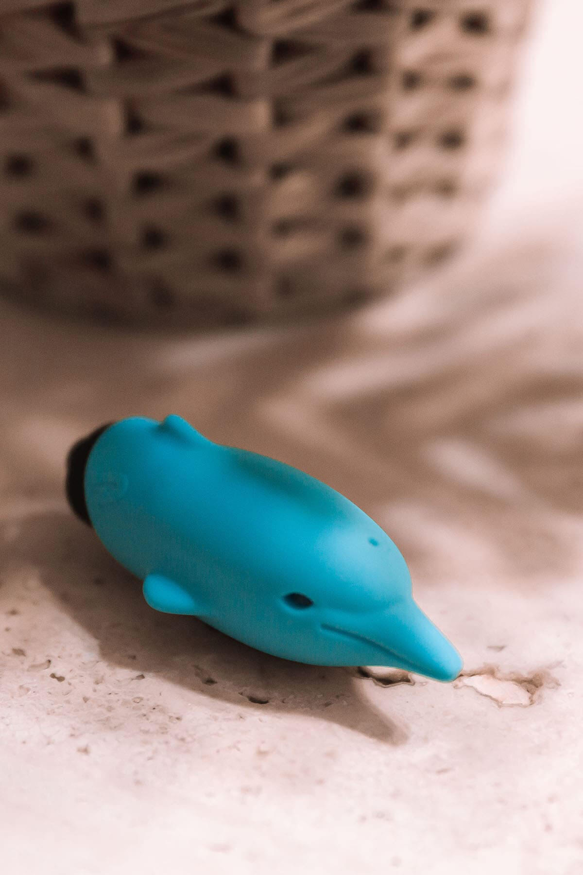 Вибропуля Adrien Lastic Pocket Dolphin Flippy, голубой