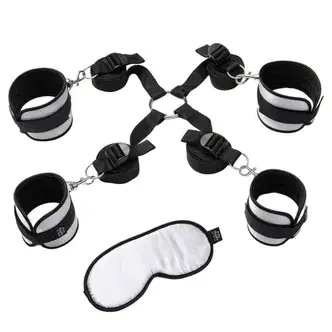 Набор для фиксации на кровать Fifty Shades Of Grey Hard Limits, черно-серебристый