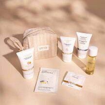 Набор YESforLOV The Valentine's Day Pouch в бежевой косметичке