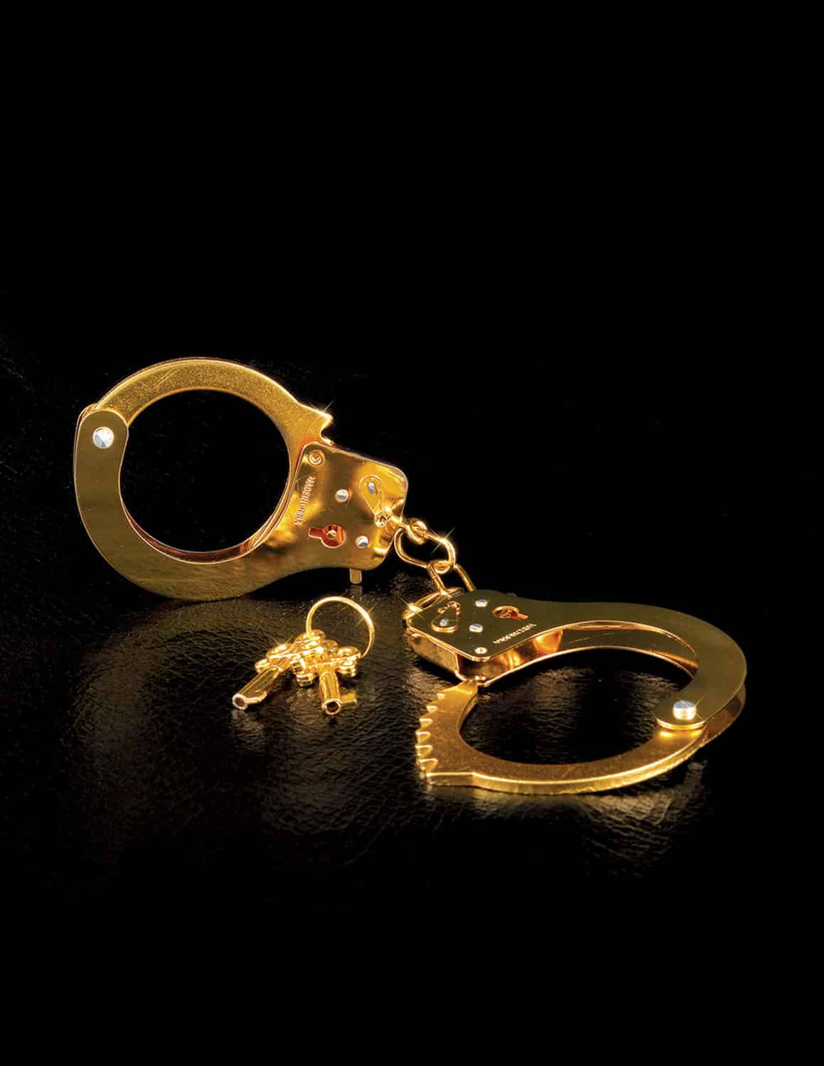 Наручники металлические PipeDream Official Handcuffs, серебристые 3805-00 PD - PipeDream - Наручники - Купить