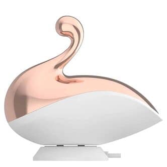 Вакуумный стимулятор клитора LoveStore Liberty Swan, бело-золотистый